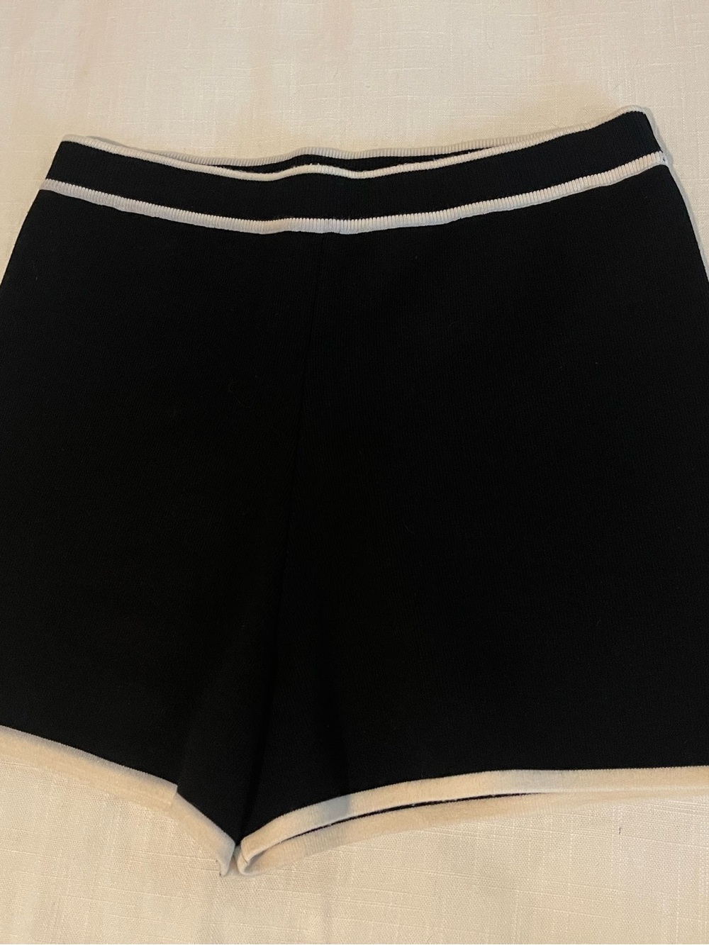 L'Academie Black Sleeveless Knit tank and high waisted shorts with White Trim - Picture 7 of 9